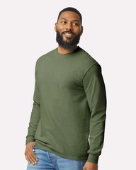Wild Bear in Nature Wilderness Hunting Wildlife Long Sleeve T-Shirt