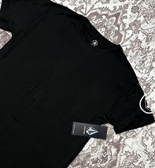 NWT Volcom Short Sleeve T-Shirt Black Men’s Size Large. A1