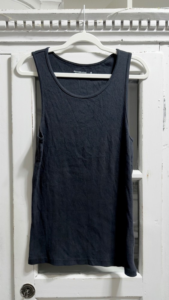 abercrombie and fitch wifebeater tank top ribbed a-shirt black medium