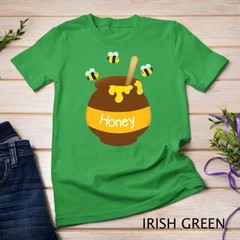 Honey Pot Cute Bee Buzzing Beehive Flying Funny Beekeeping Unisex T-shirt