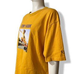 GU Uniqlo Tony Hawk T Shirt Unisex M Yellow Graphic Birdhouse Skateboard VTG