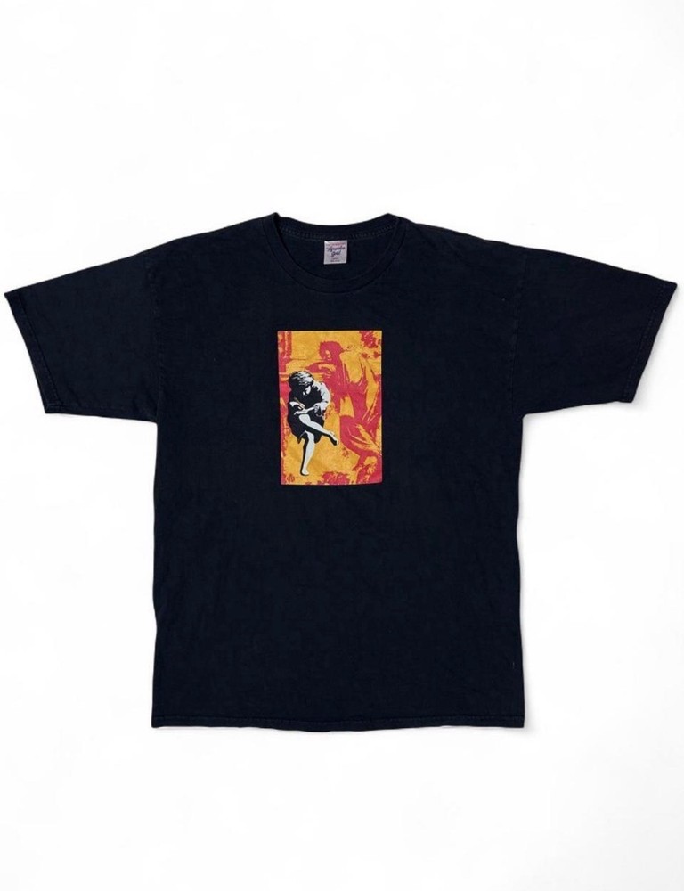 Vintage Guns N’ Roses Black t-shirt Size Large Made In USA