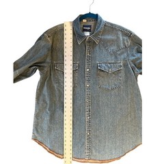 Vintage Wrangler Denim Western Snap Shirt Men’s XL Cowboy Ranch Wear