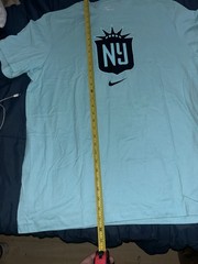 BNWOT Nike NY Men’s T Shirt Size Extra Large XL