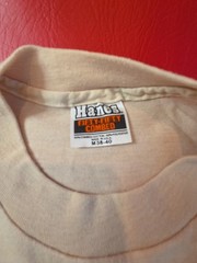 VTG 1980 “CATS ARE THE PITS!” Artwork By Larry Johnson Hanes T-Shirt Sz M 38-40