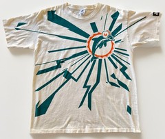 VTG 1996 STARTER Miami Dolphins T-Shirt Size Large Collision Shock Wave NFL Rare