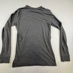 Beautiful Giant Shirt Men’s Small Gray Long Sleeve T-Shirt Southwestern Pocket