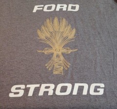 District Made Mens Graphic Tee Gray Size 3XL Short Sleeve Ford Strong Hurricanes