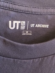 UNIQLO METAL GEAR SOLID ARCHIVE GRAPHIC UT T-SHIRT MEDIUM GREY FOX KONAMI