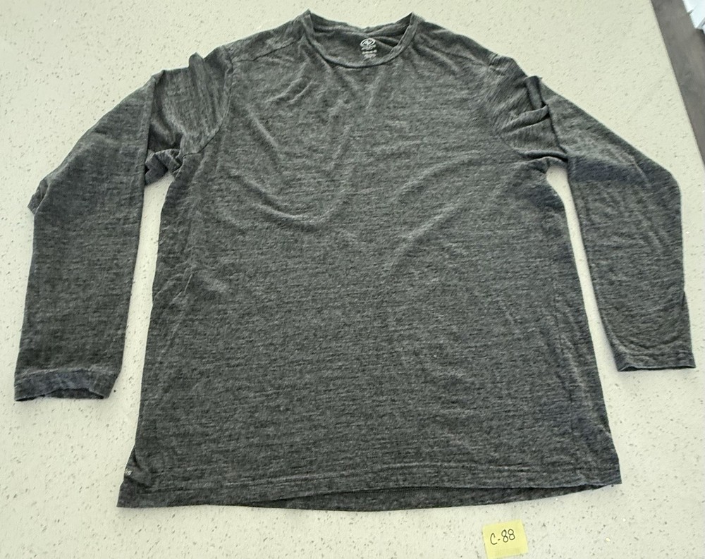 Athletic Works DriWorks Basic T-Shirt Mens XL Gray Long Sleeve Crew Neck Tee