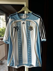 KITH x MESSI Adidas Argentina Football Jersey Size Medium M *IN HAND* BRAND NEW