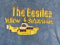 Liquid Blue The Beatles Yellow Submarine Shirt Small Blue Distressed