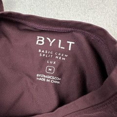 BYLT Basic Crew Split Hem Lux Shirt Men Medium Red Stretch Tee T-Shirt M