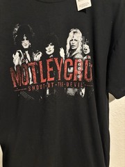 Motley Crue Shout .at .the Devil T Shirt Size Large Brisco Apparel NWT