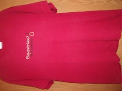 EQUESTRIAN red L t shirt