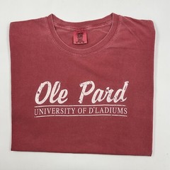 Ole Pard T-Shirt – University Of D’Ladiums Sports Bar XL Tee – Mens Extra Large