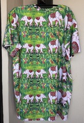 Tommy Vann Short Sleeve T-Shirt Pink Elephants/Green Floral Indian Art To Wear L