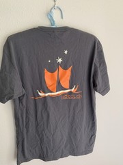 L Slim Nick Kuchar T-shirt Hokule’a Hawaii Four Seasons Oahu Retro Art Hawaiian