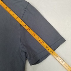 Vince Men’s Crew Neck Solid Short Sleeve Tee Size Medium Gray USA Made Classic