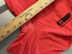 Under Armour T-Shirt Men’s L Short Sleeve Loose Red Crew Neck Solid Graphic