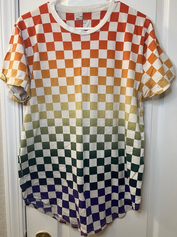 Hollister Rainbow Checkerboard Crewneck T-Shirt Multicolor Medium