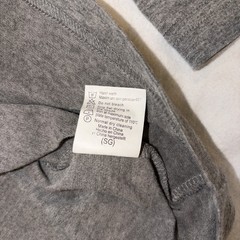 Gently Used Men’s Coofandy Gray Hooded Draped Neck Long Sleeve T Shirt Size Smal