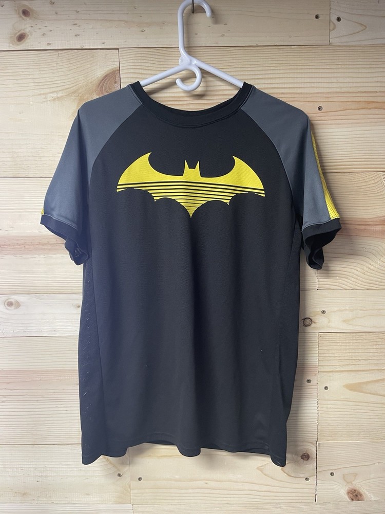 Batman Licensed Y Shirt Fan Gear DC Comics Apparel Black Yellow Mens Size M