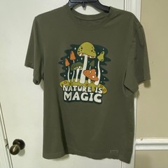 Life Is Good Nature Is Magic Mushroom Crusher Lite T-Shirt Mens M Olive Green