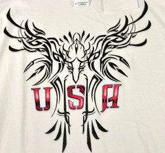 men’s Gildan size medium t-shirt crew neck white short sleeve cotton w/print