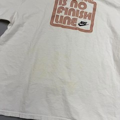 Nike Shirt Mens 2XL White There Is No Finish Line Back Print Graphic T-Shirt Tee