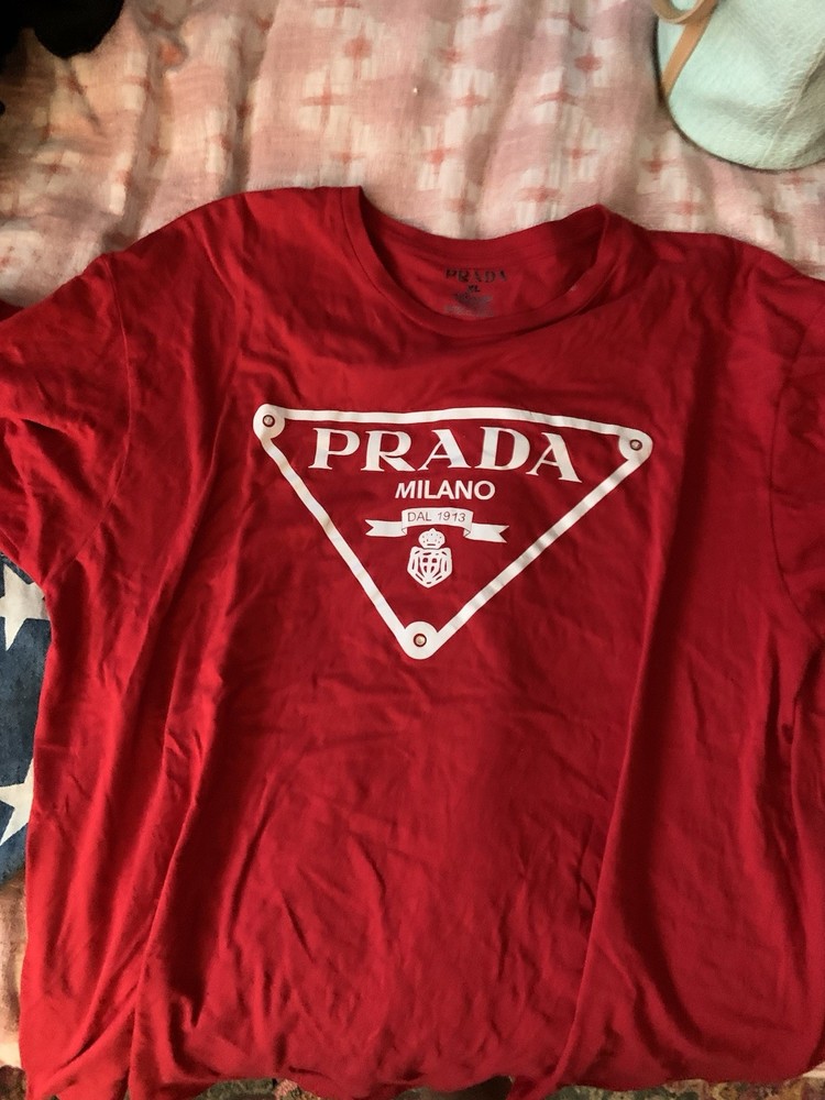 PRADA Milano Red Cotton T-shirt In XL White Logo Crystal Accents Short Sleeve
