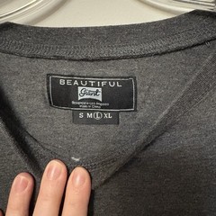Beautiful Giant Men’s Long Sleeve Tee Aztec Pocket Sz Large Gray Stretchy Casual