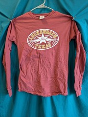 Luckenbach Texas Long Sleeve Shirt – Everybody’s Somebody Graphic Tee