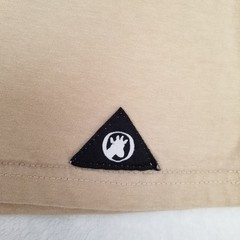 Narriochy Beige NARROCHY Logo Graphic T-Shirt Men’s Size Large Classic Casual