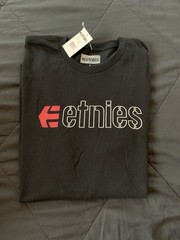 Brand New Etnies T-Shirt 90’s Y2K 2001 Style Modern Tee Skater Raver Surfer Goth
