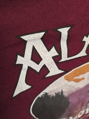 Alaskan Kolsch Style Ale T-shirt Mens XL Burgandy. Very Soft