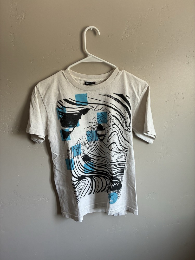 Quiksilver Men’s White Graphic Logo Tee S Cotton Jersey Crew Neck Short Sleeve