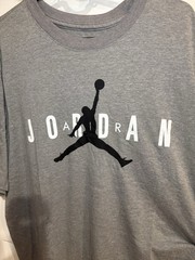 Jordan Men’s Gray Jumpman Graphic Logo Crew Neck Short Sleeve T-Shirt L