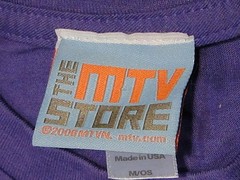 2006 The MTV Store Purple & Yellow T-Shirt Size M/OS Unused