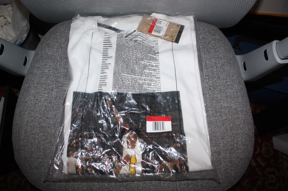 Brand New Nike Kobe Bryant Max90 81 Points White Tee IO1150-100 Large IN HAND