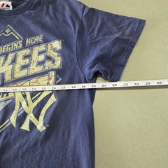 Majestic New York Yankees Tradition Begins Here Graphic T-Shirt Navy Blue Mens L