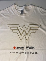 American Red Cross Wonder Woman WW84 Save the Day Give Blood XL T-Shirt