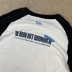 Vintage Nike Shirt Sz 2XL Run Hit Wonder The 2004 Tour Pullover Concert T-Shirt
