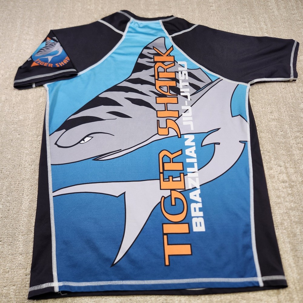 Tiger Shark Brazilian Jiu Jitsu Rash Guard Men Large Gameness Black Big Logo USA