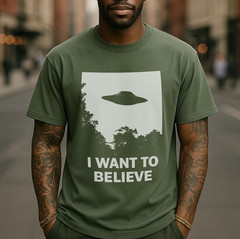 I Want to Believe Tee | UFO Alien Shirt for X Files tshirt | Retro Sci-Fi Tee