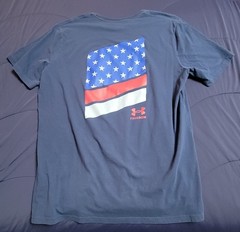 Under Armour Freedom Men’s 2XL Blue Crew Neck USA Flag Graphic T-Shirt