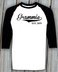Grammie EST. 2019 T-Shirt Mothers Day Birthday Christmas Gift New Nana Grandma