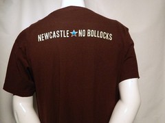 Newcastle Brown Ale Beer United Kingdom England Pub No Bollocks Bar T Shirt XL