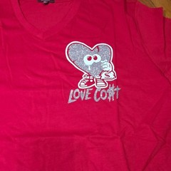 cityLAB Men’s Red Love Heart Graphic Glitter V-Neck Cotton Knit T-Shirt XL