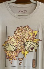 RWBY, Manga Anime, Mens XL Beige Short Sleeve Tee Shirt, preowned